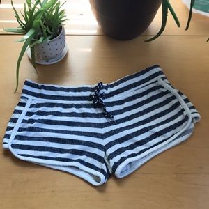 Aeropostale Navy & White Striped Beach Sho…